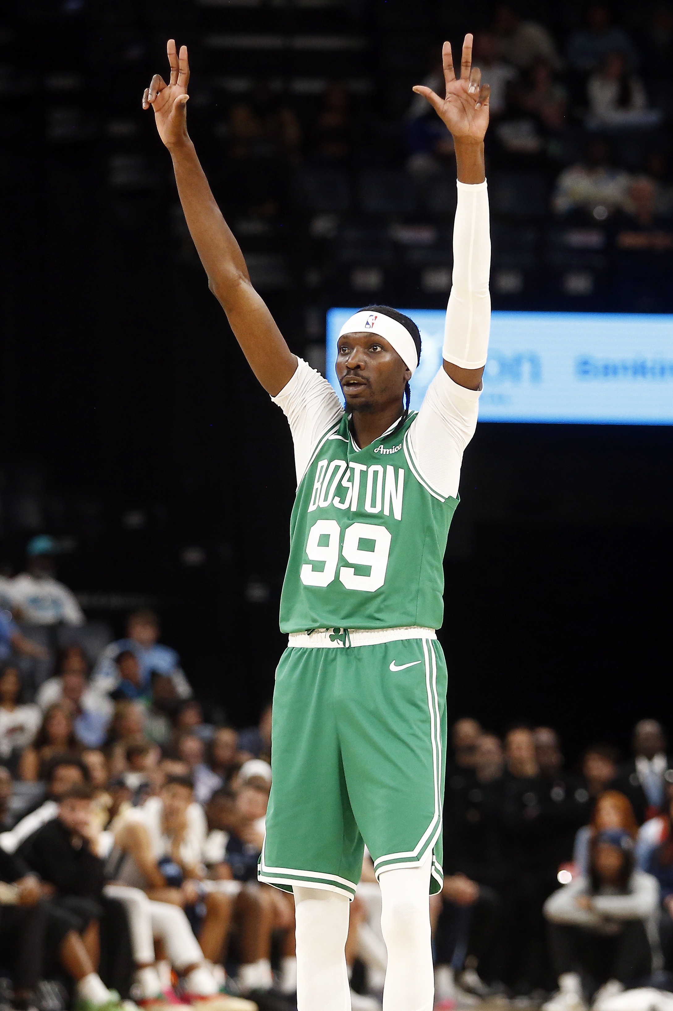 世界杯注册账号-狂省近3.2亿！獭兔休战史总乾坤大挪移 绿军战绩避税两手抓两手硬